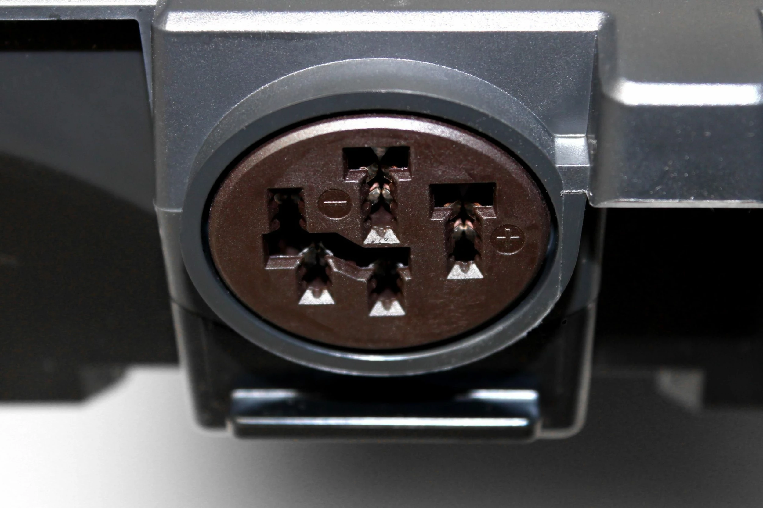 Bosch EBike - Batteries PowerPack 300 / 400 Pour Porte-bagages Active & Performance 5 Bosch EBike - Batteries PowerPack 300 / 400 Pour Porte-bagages Active & Performance – Image 3