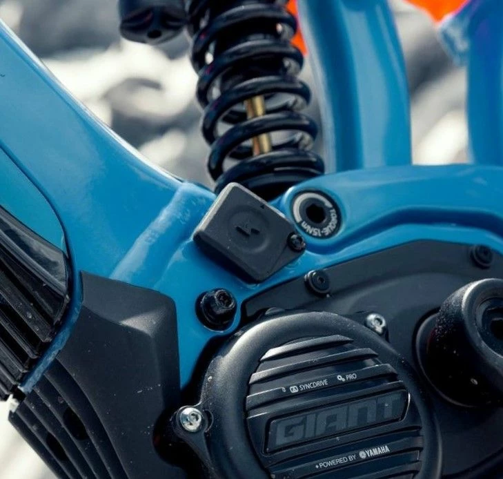 Giant - Cache Pour Prise De Charge (modèles Avec Batterie Downtube Intégrée) 4 Giant - Cache Pour Prise De Charge (modèles Avec Batterie Downtube Intégrée) – Image 2