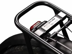Lupine - Feu Arrière C14 G Pour Vélo électrique (montage Sur Porte-bagages Arrière) -Promos Vélo Électrique Magasin lupine feu arriere c14 g pour vae montage porte bagages arriere detail 2 3840x2160