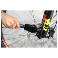 Zefal - Set De 3 Brosses Pour Nettoyage Vélo -Promos Vélo Électrique Magasin zefal set brosses nettoyage velo detail 5 3840x2160